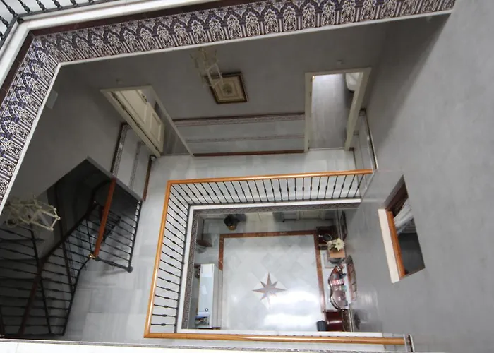 Hostal Roma